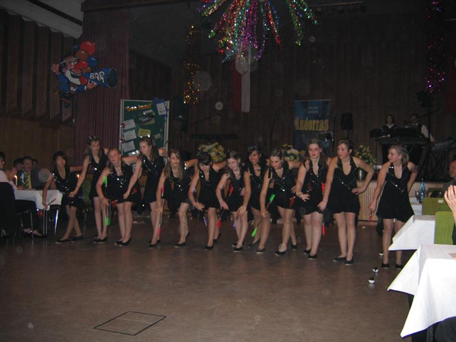 Schautanzgr.2