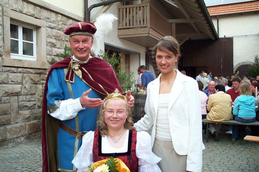 Maibaum_Kroenung05_008.jpg