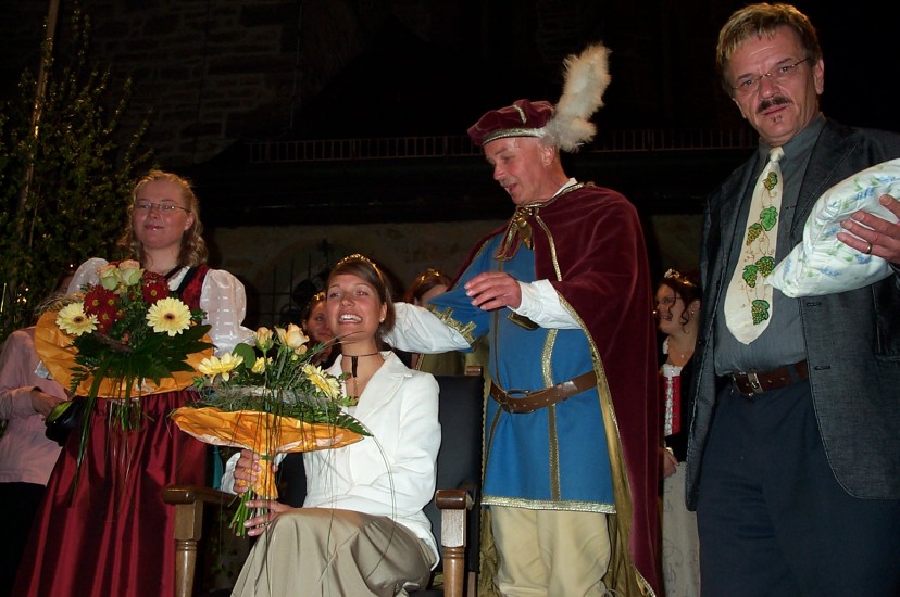 Maibaum_Kroenung05_026.jpg